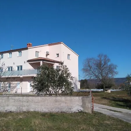 Antonio Apartment *